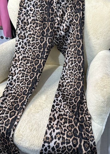 Kahverengi Leopar Desenli Kadın Kumaş Pantolon