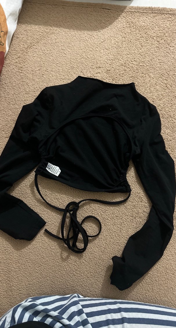 Siyah Beli Bağlamalı Uzun Kollu Bluz - Görsel 2