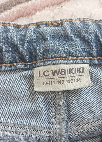 mavi Kısa Geniş Kesim Kadın Kot Şort - Görsel 2