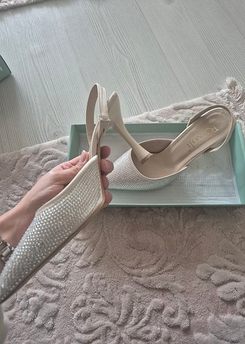 Beyaz Payetli Stiletto Düğün Ayakkabısı - Görsel 3