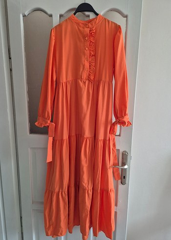 Uzun Turuncu Fırfırlı Bohem Elbise - Görsel 4