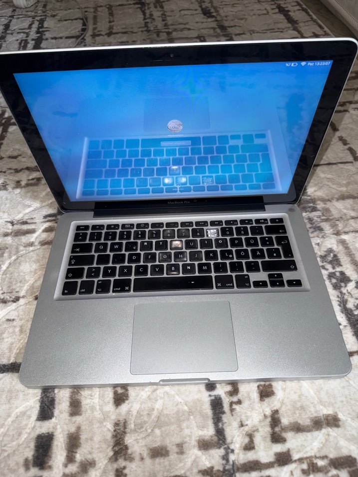 Gri MacBook Pro (13-inch,Early 2011) - Görsel 2