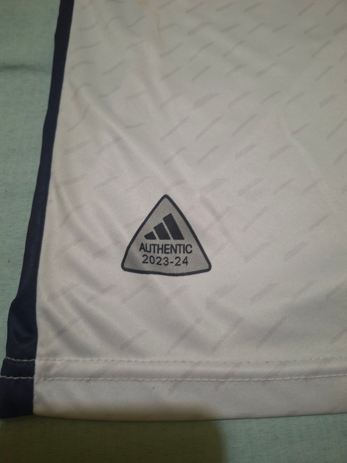 Beyaz Erkek Kısa Kollu real madrid vini jr 7 - Görsel 2