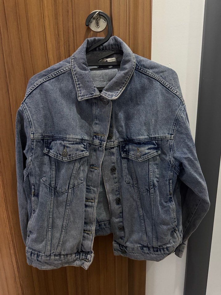 Gri Düğmeli Kadın Denim Ceket - Görsel 2