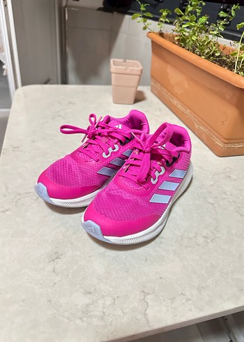 Kız Çocuk Pembe Bağcıklı Spor Ayakkabı
