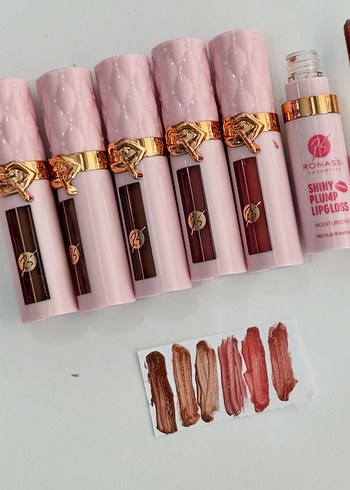 Pembe Parlak Dolgunlaştırıcı Lipgloss