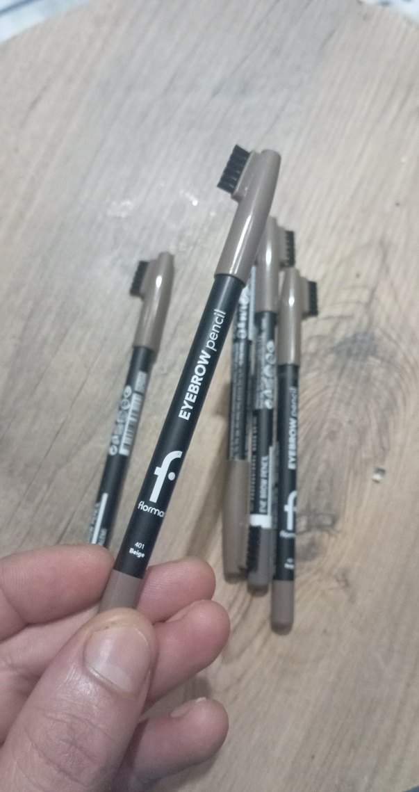 Flormar 401 Kaş Kalemi - Görsel 2