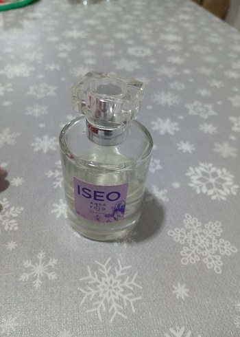 Diğer ISEO Aqua Polo Kadın Parfümü 50 ml yarım şişedir