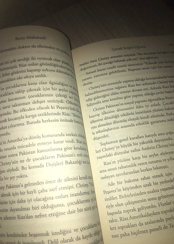  Beden Çocuk Sevgisi Uğruna - Betty Mahmudî