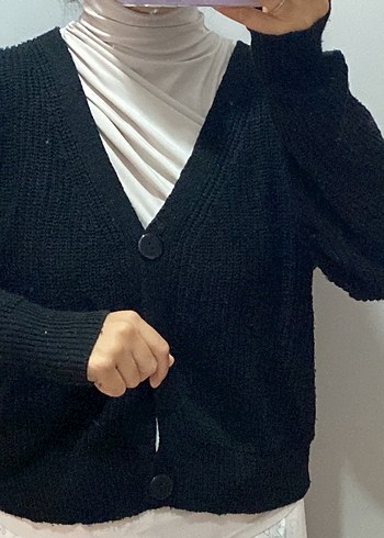 Diğer Düğmeli Siyah Midi Kadın Hırka