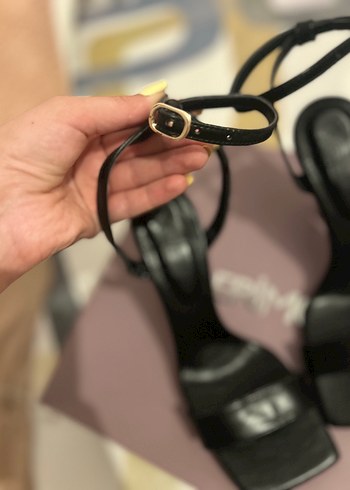 Siyah Stiletto Sandalet - Görsel 4