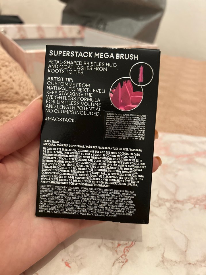 MAC Stack Siyah Maskara - Görsel 3