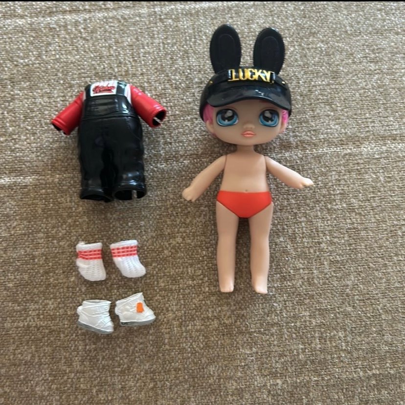 Siyah Şapkalı Tavşan Kulaklı Na Na Na bebek - Görsel 2