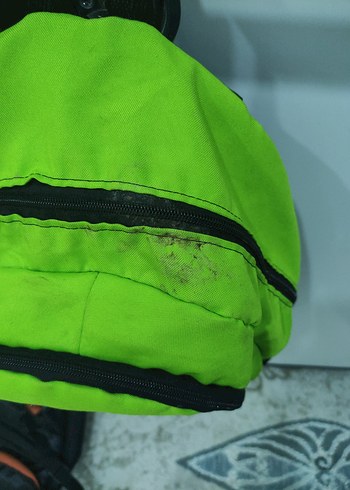 Yeşil Fermuarlı Kadın Sırt Çantası - Görsel 2