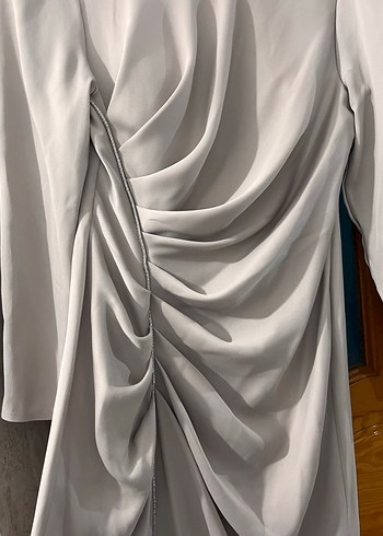 Uzun Kol Drapeli Bej Kadın Elbise
(Şal dahildir) - Görsel 2