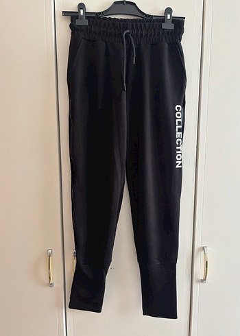 Siyah Yüksek Yakalı Fermuarlı takım - Görsel 4