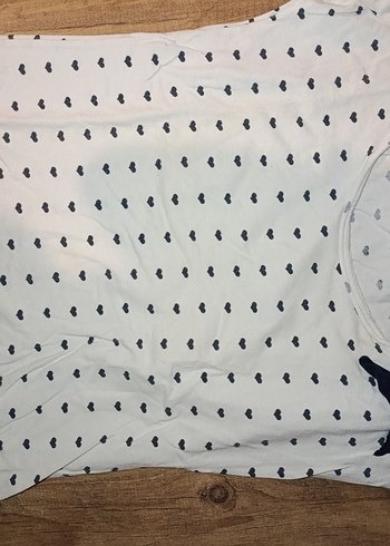 siyah kalpli beyaz kadın tişört - Görsel 2