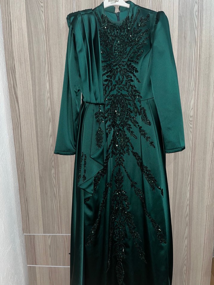 Yeşil Uzun Kollu Nakışlı Abiye Elbise - Görsel 2