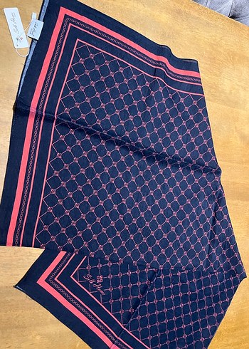 Silk home olinda eşarp - Görsel 3