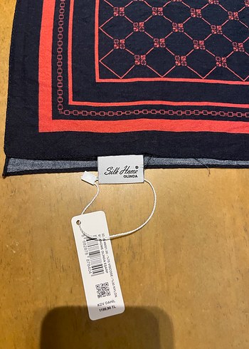 Silk home olinda eşarp - Görsel 2