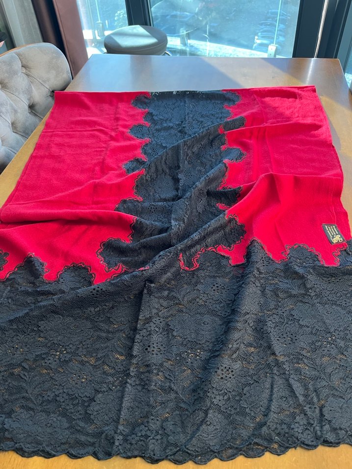 Dantelli kaşmir şal - Görsel 3