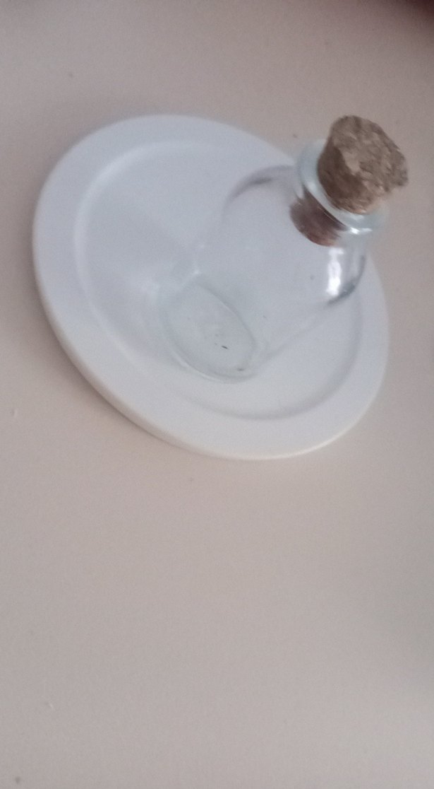 Tıpalı Beyaz Cam  Şişe - Görsel 3