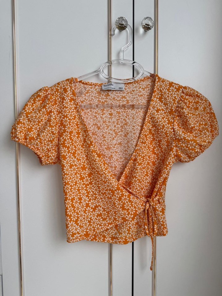 3 tane çiçekli bluz - Görsel 2