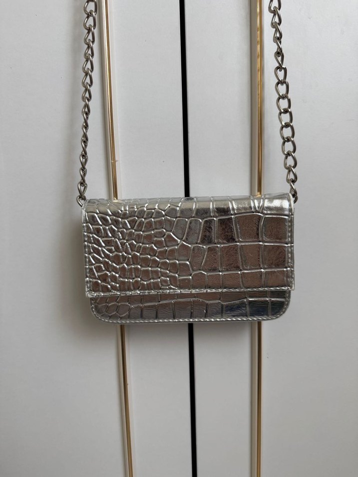 Çiçekli elbise ( çanta hediye) - Görsel 3