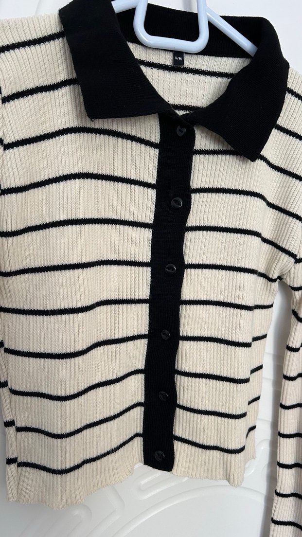 Bej Siyah Çizgili Örgü Kadın Kazak - Görsel 2