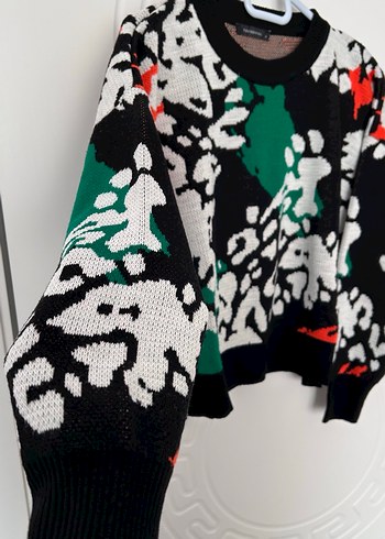 Leopar desenli turuncu yeşil siyah Kadın Kazak - Görsel 3