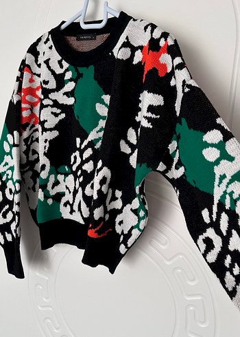 Leopar desenli turuncu yeşil siyah Kadın Kazak - Görsel 5