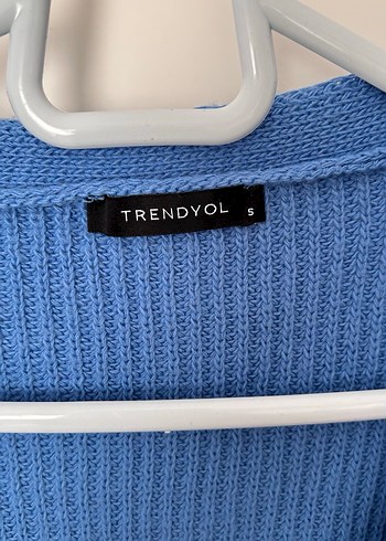 Mavi taş Düğmeli V Yaka Kadın Hırka - Görsel 4