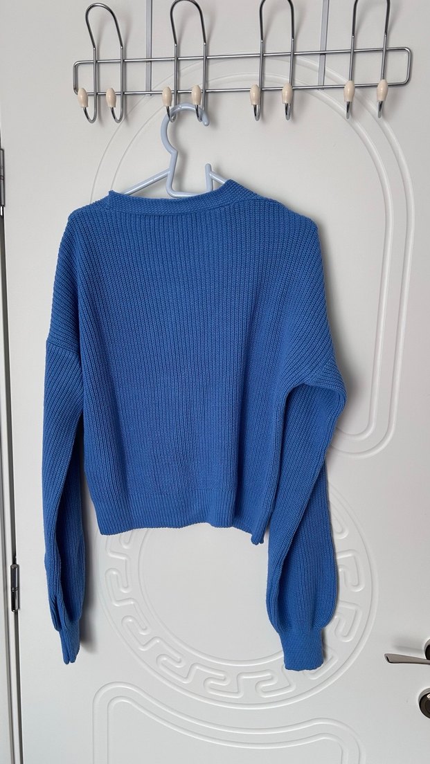 Mavi taş Düğmeli V Yaka Kadın Hırka - Görsel 5