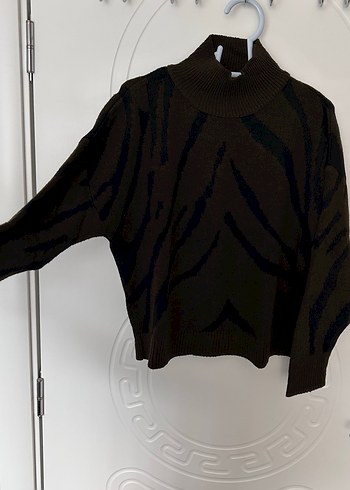 Haki Zebra Desenli Balıkçı Yaka Kazak - Görsel 3