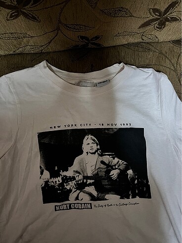 m Beden beyaz Renk Pull&bear Tshirt