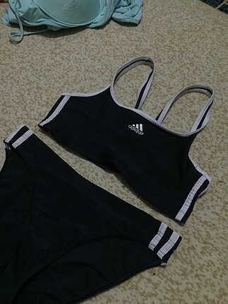 Orijinal Adidas bikini üstü
