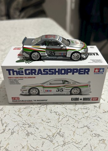 Mini gt kaido house chase grasshoper nissan skyline GT-R (R34)