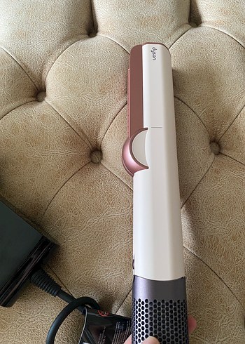 Dyson Airstrait Ceramic Pink