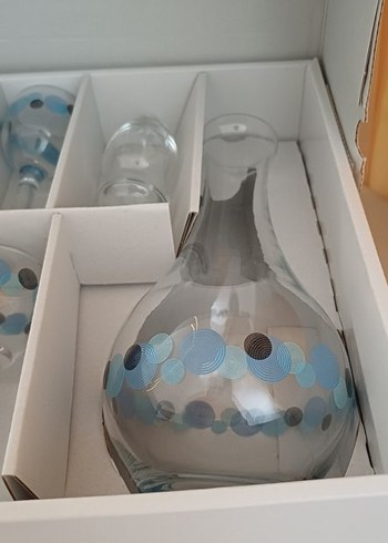 Mavi Puantiyeli Cam Karaf ve Bardak Seti - Görsel 4