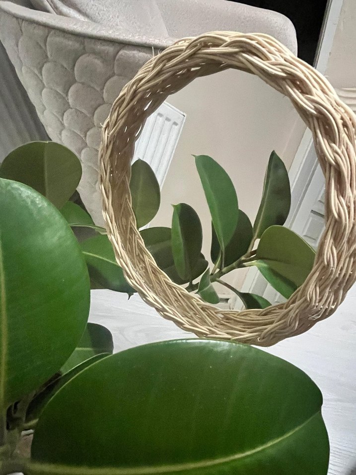 Beyaz Hasır Çerçeveli Yuvarlak Ayna - Görsel 5