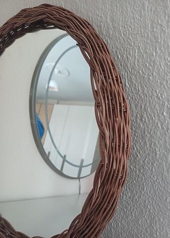 Bej Çerçeveli Yuvarlak Ayna - Görsel 2