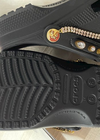 Crocs Zincir Detaylı Altın Renk Platform Terlik - Görsel 3