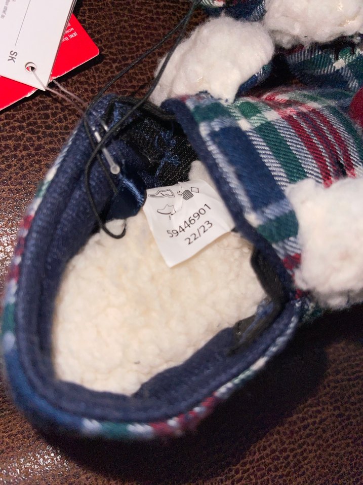 Renkli Düğmeli Çocuk Ev Terliği - Görsel 3