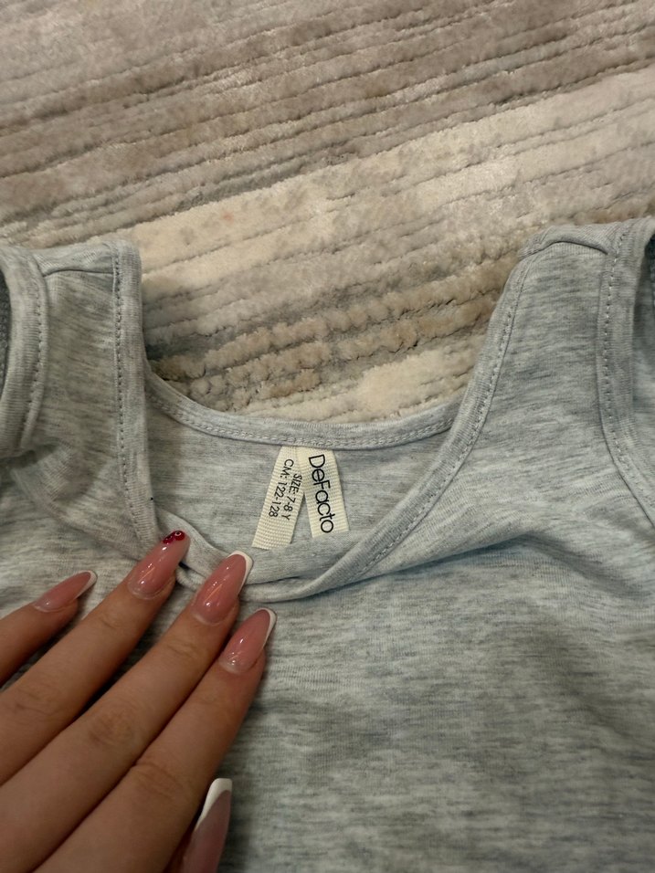 Gri Kız Çocuk Sporcu Üstü - Görsel 2