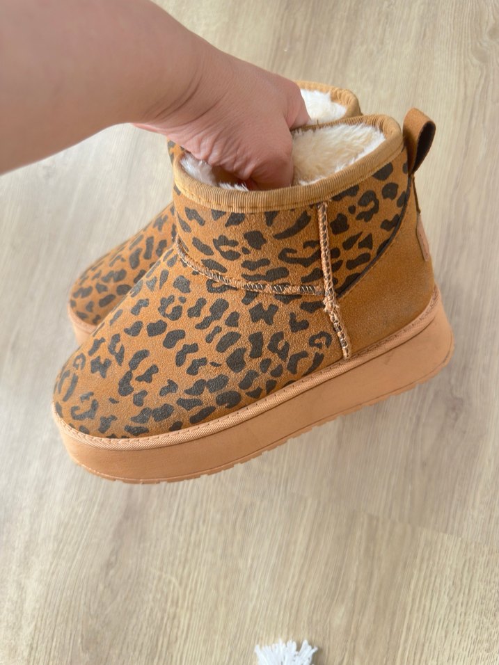 Kürklü Leopar Desenli Kahverengi Süet Kadın Bot - Görsel 2