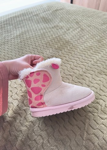 Kız Çocuk Pembe Peluş Bot - Görsel 2