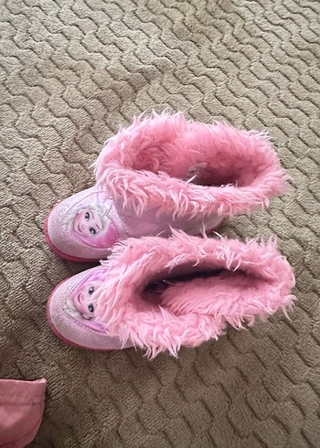 Kız Çocuk Pembe Nakışlı Peluş Botlar - Görsel 3