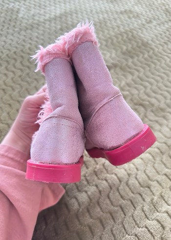 Kız Çocuk Pembe Nakışlı Peluş Botlar - Görsel 4