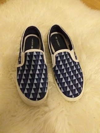 Lacoste 1 kez kullanildi