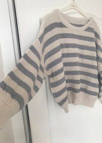 Gri Çizgili Örgü Kadın Kazak - Görsel 3